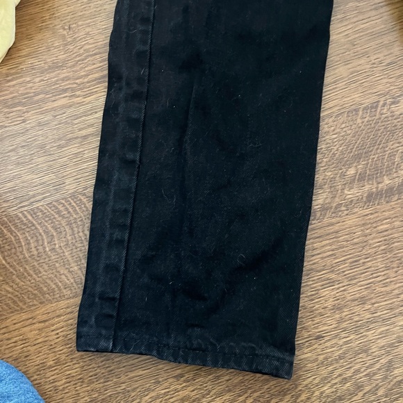 Vintage perfect black Levi’s cropped - Picture 3 of 6